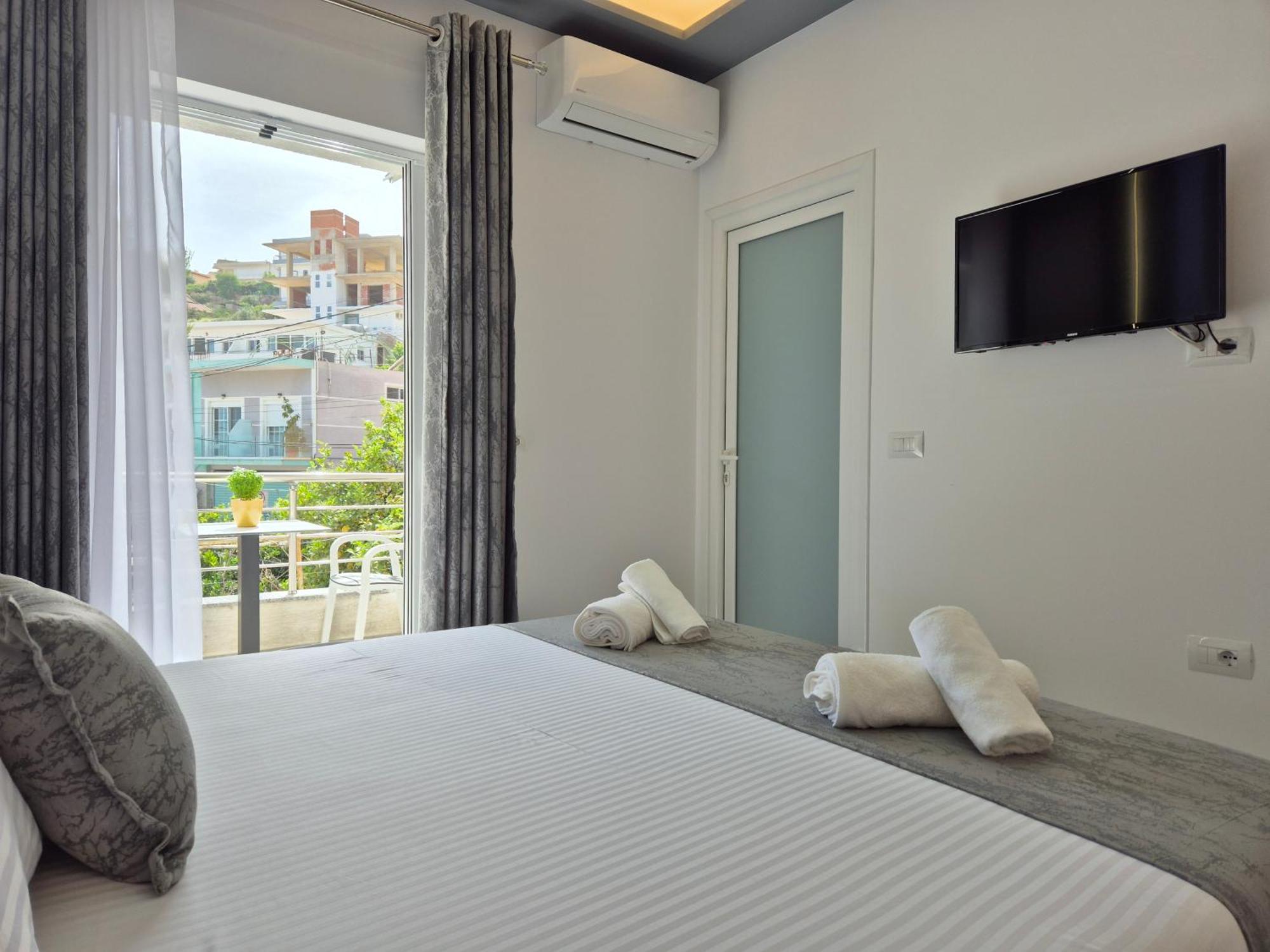 Vila Roxhest Saranda Dış mekan fotoğraf